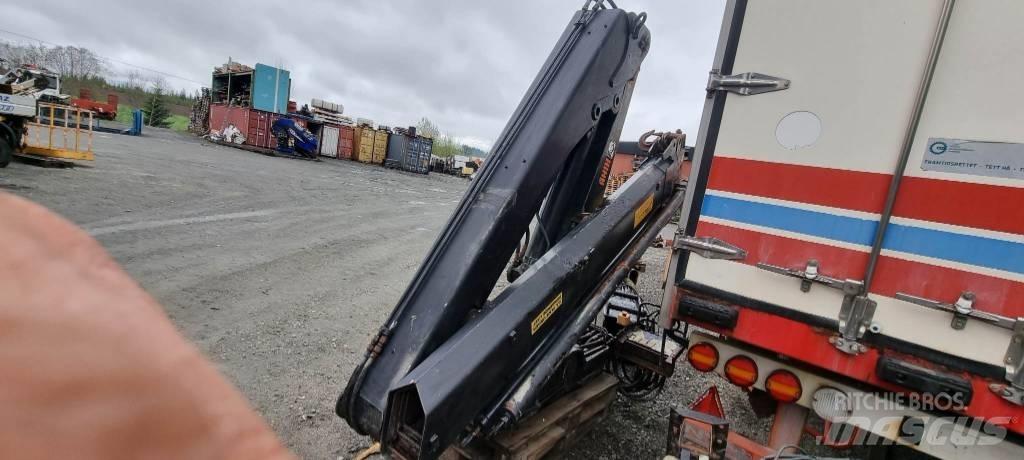 Hiab 102-2 随车折臂吊