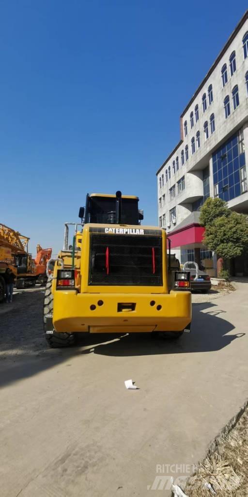 CAT 966 L 轮式装载机