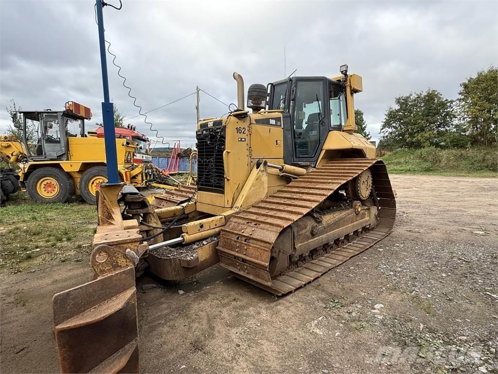 CAT D6N LGP 履带式推土机