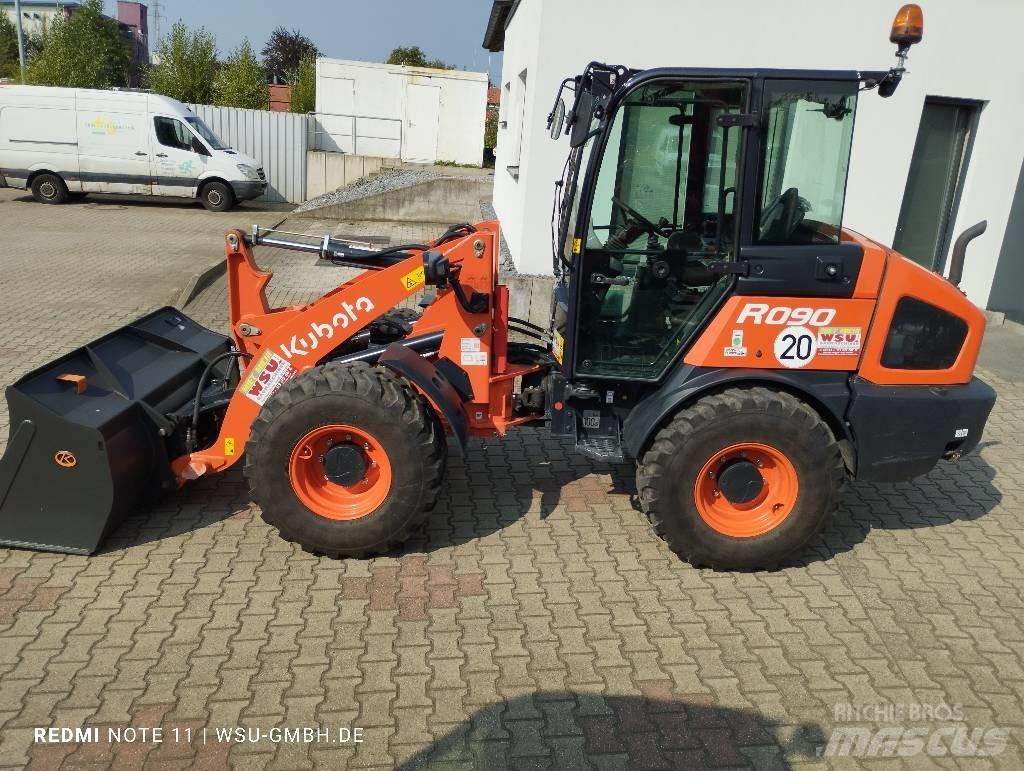 Kubota R090 轮式装载机