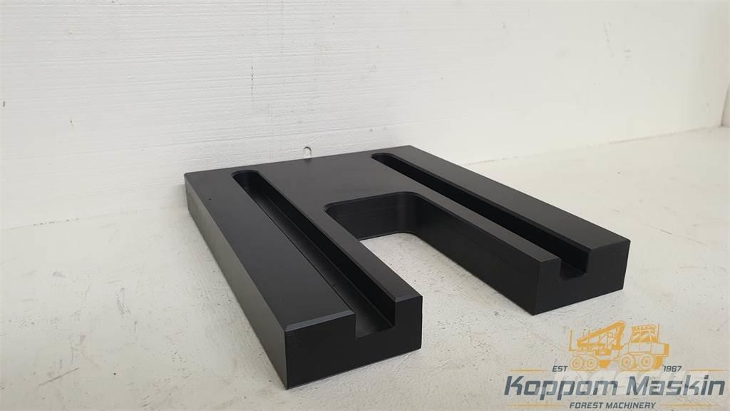 Ponsse P58879 货运起重机