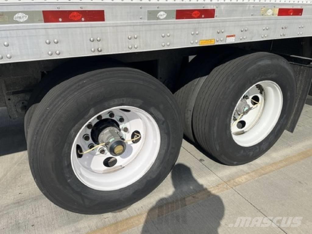 Utility 36' Dry Van 厢式拖车