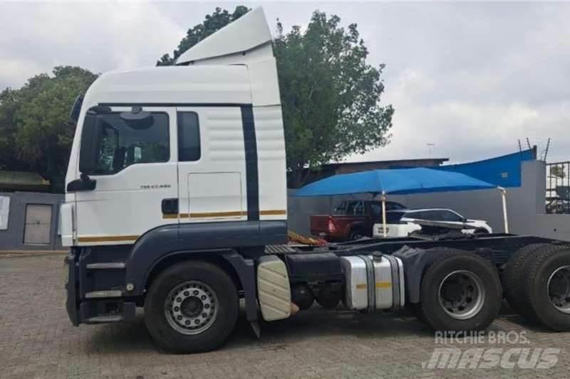 MAN 27.480 其他货车