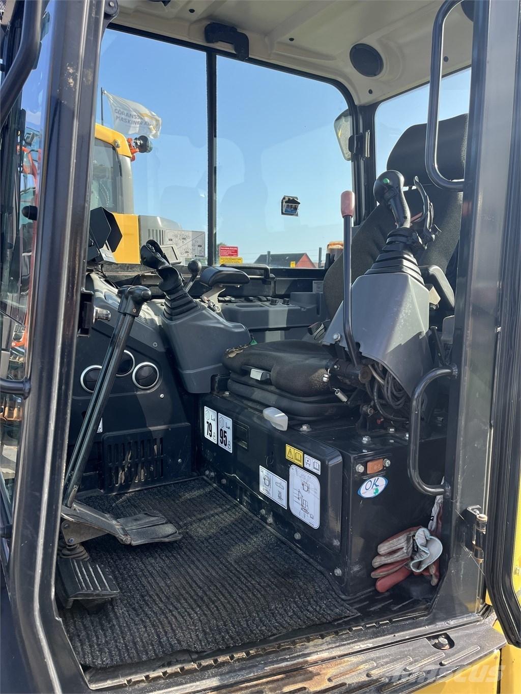Yanmar SV 60 小型挖掘机
