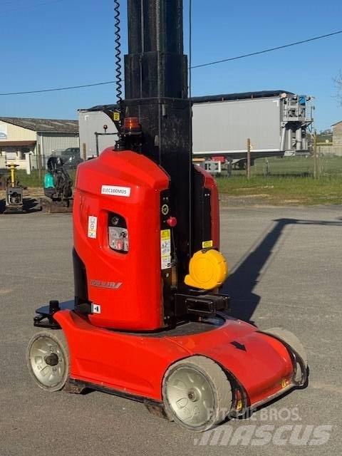 Manitou 100 VJR 客货电梯
