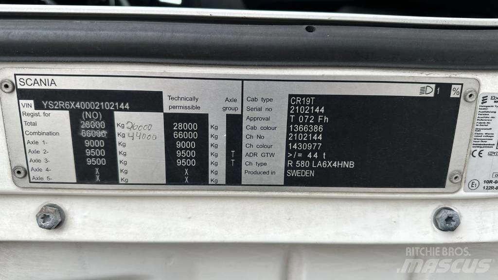 Scania R 580 牵引车