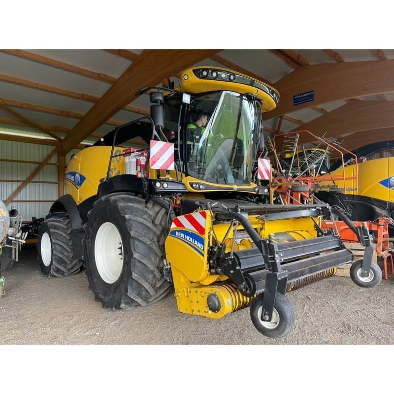 New Holland FR 650 自走式青贮饲料收割机