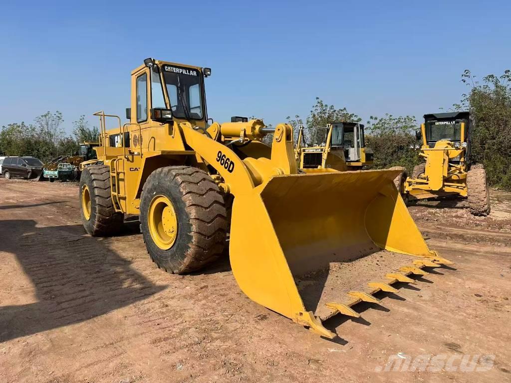 CAT 966D 轮式装载机