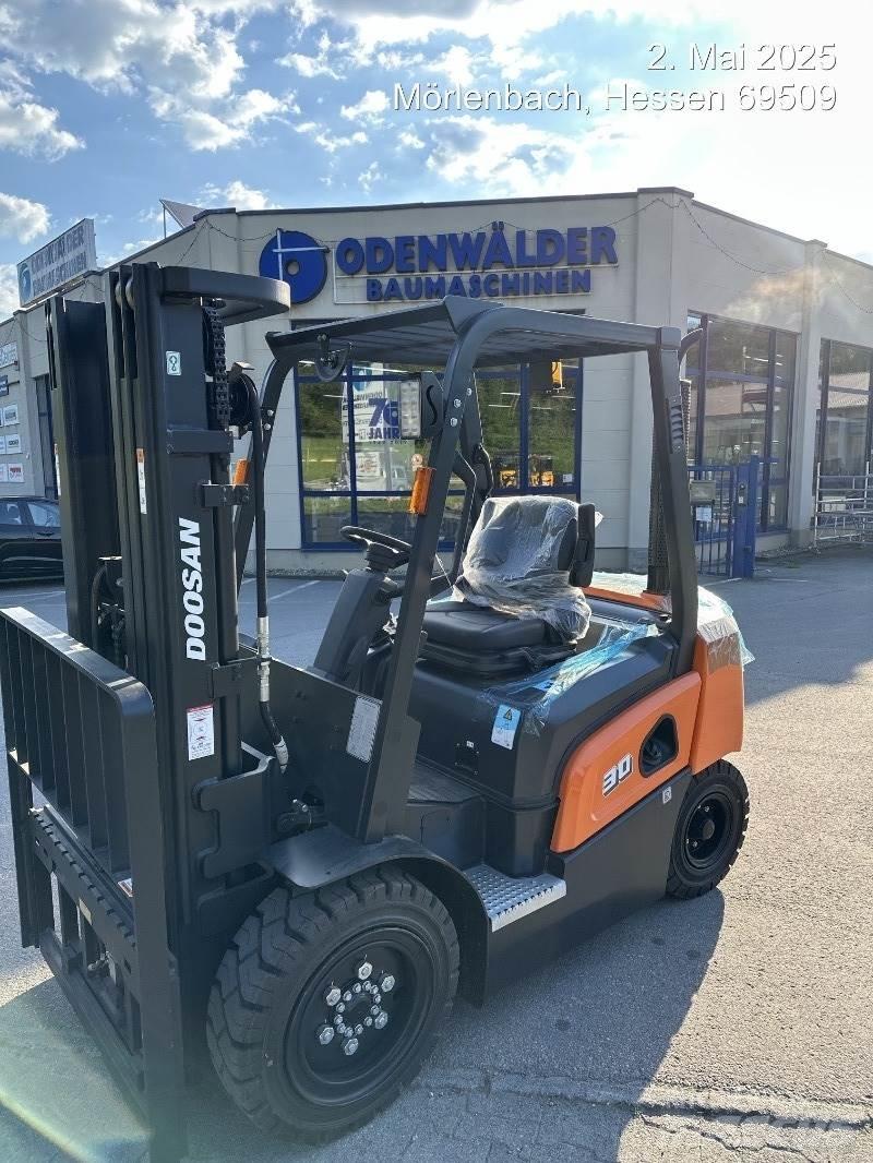 Doosan D30NXP 柴油叉车