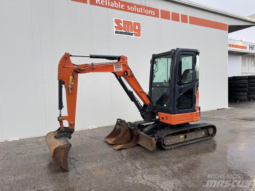 Hitachi ZX 26 U-6 小型挖掘机