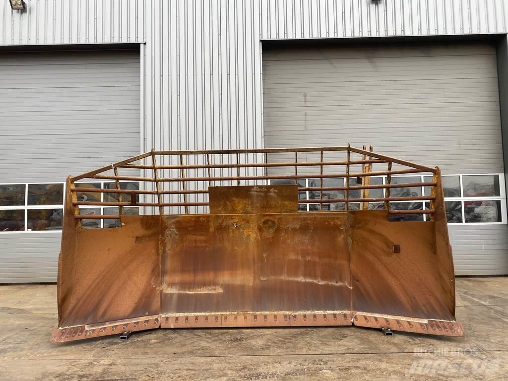 CAT D9U Blade 推铲