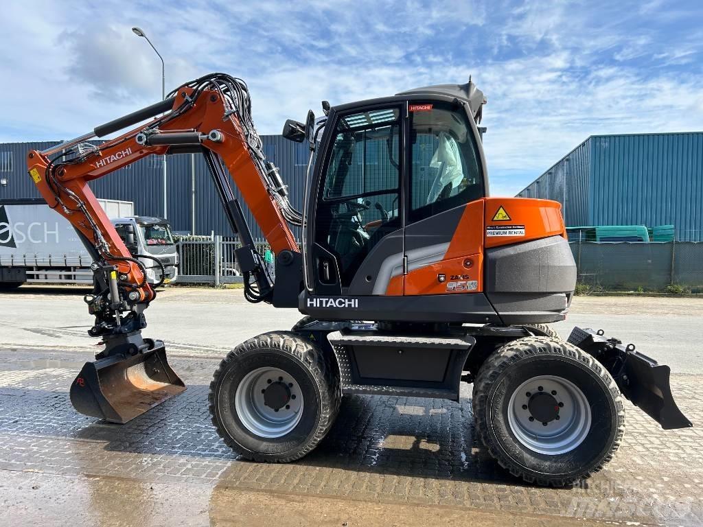 Hitachi ZX95W 轮式挖掘机