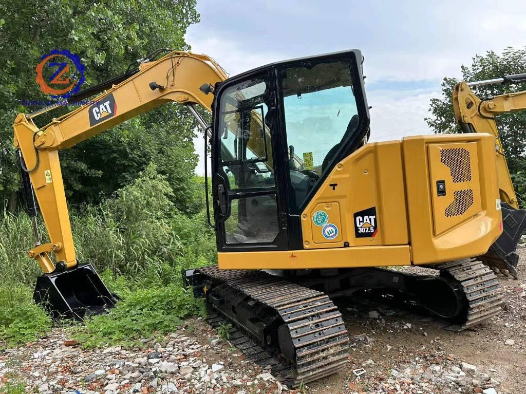 CAT 307.5 小型挖掘机