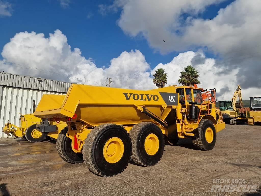Volvo A 25 D 铰接式自卸车