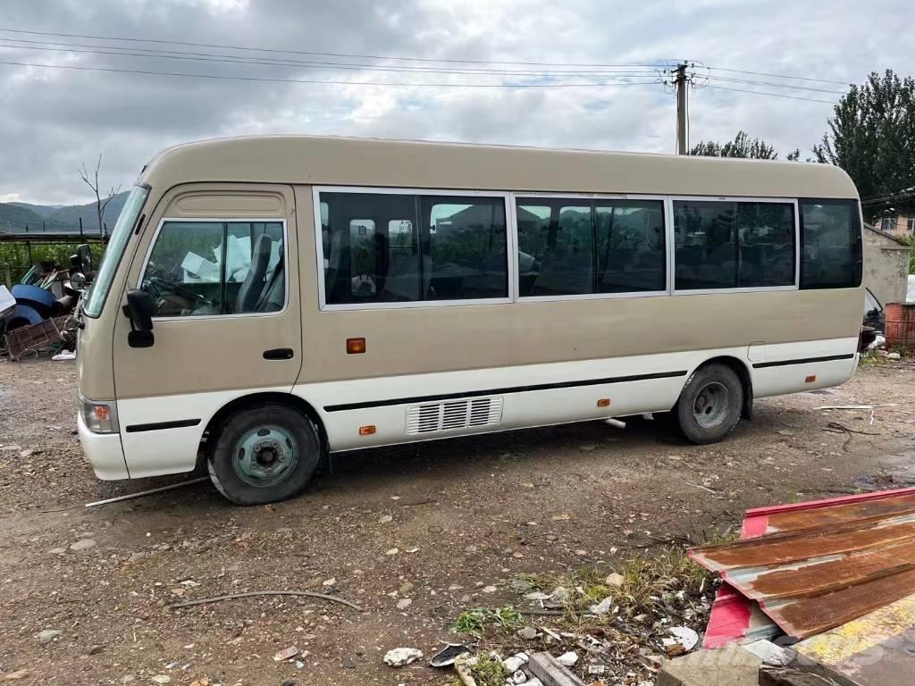 Toyota Coaster Bus 迷你巴士