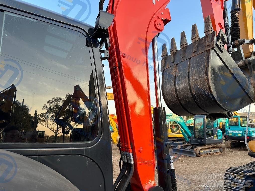 Kubota KX165 小型挖掘机