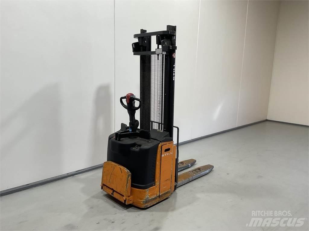 Still EFGV S14 行走式堆垛机