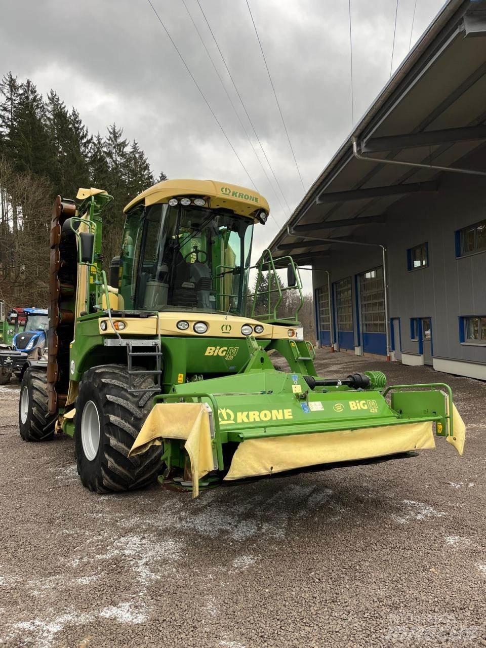 Krone Big M 420 CV 收割机