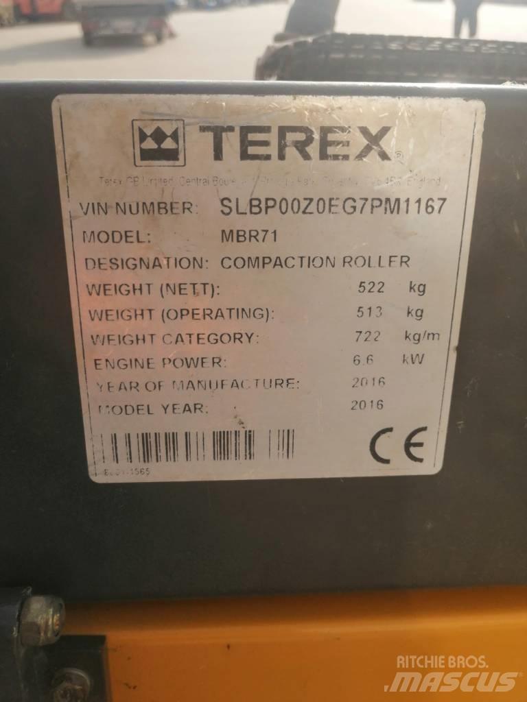 Terex MBR71 单轮压路机
