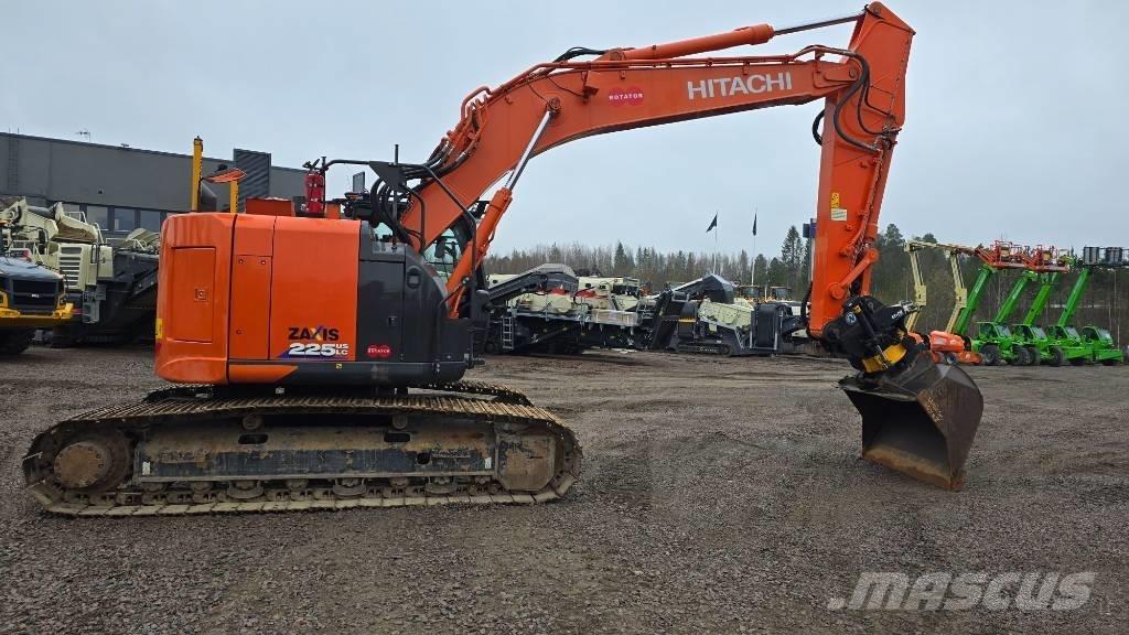 Hitachi ZX 225USLC-6 履带挖掘机