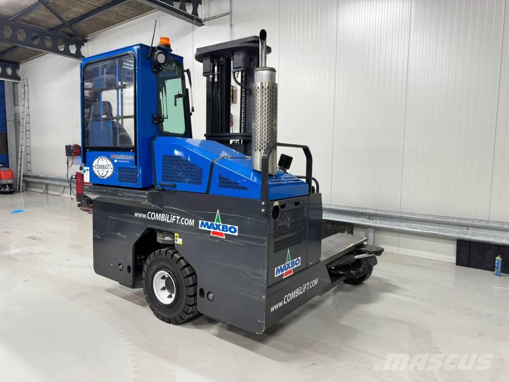 Combilift C4000 侧卸式铲车