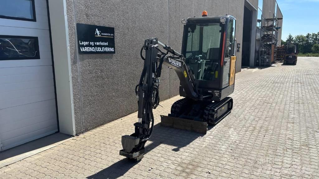 Volvo EC 18 E 小型挖掘机