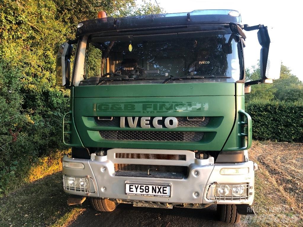 Iveco AD 260 T33 自卸式货车