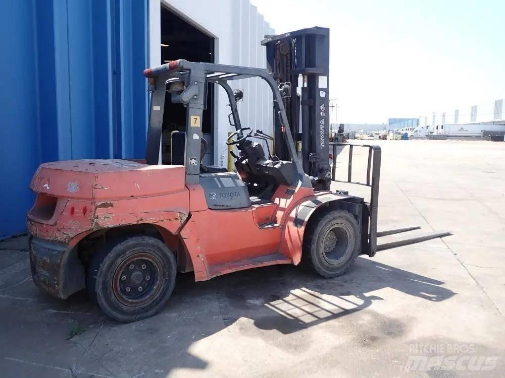 Toyota 8FD70U 其他叉车