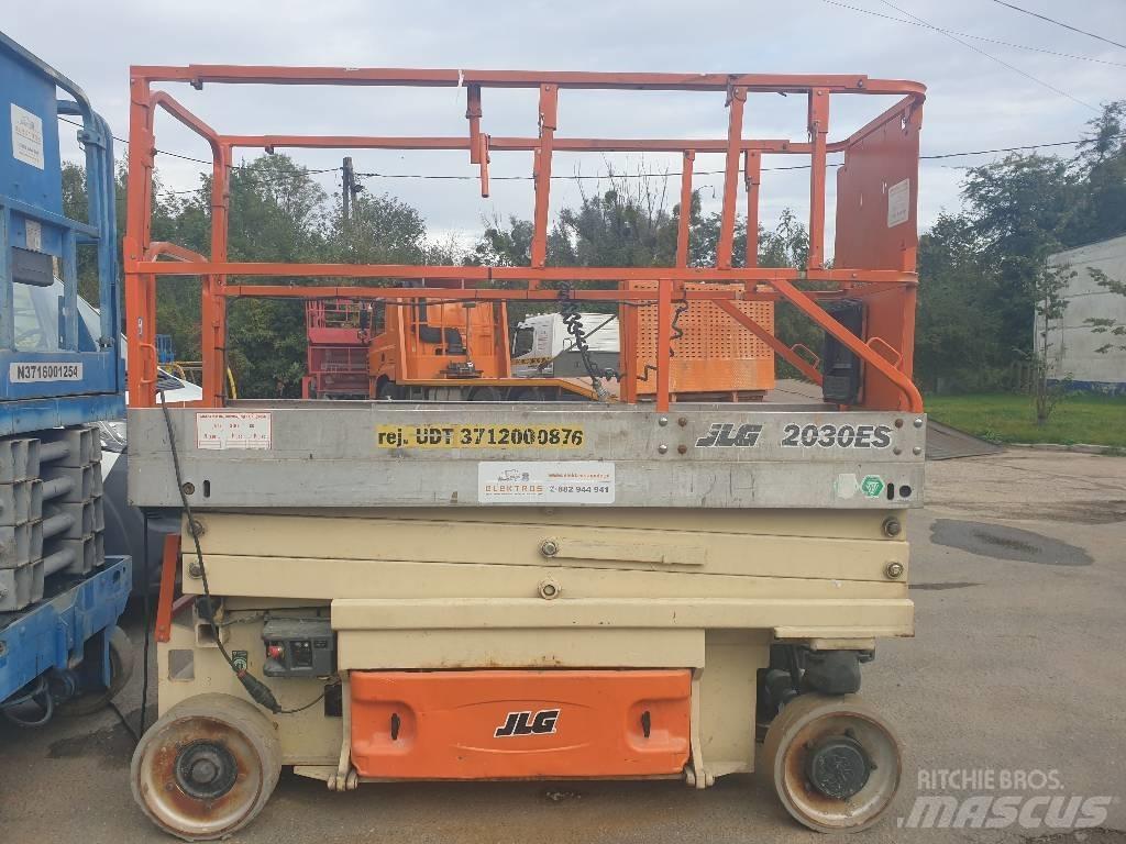 JLG 2030 ES 剪叉式升降机