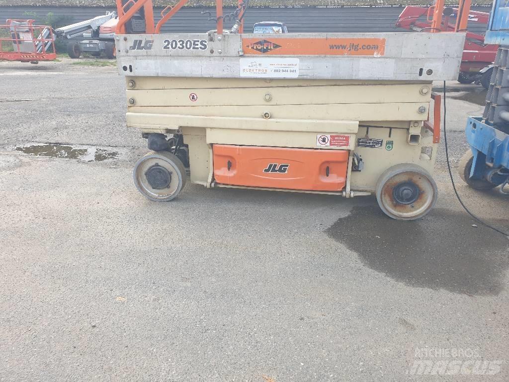 JLG 2030 ES 剪叉式升降机