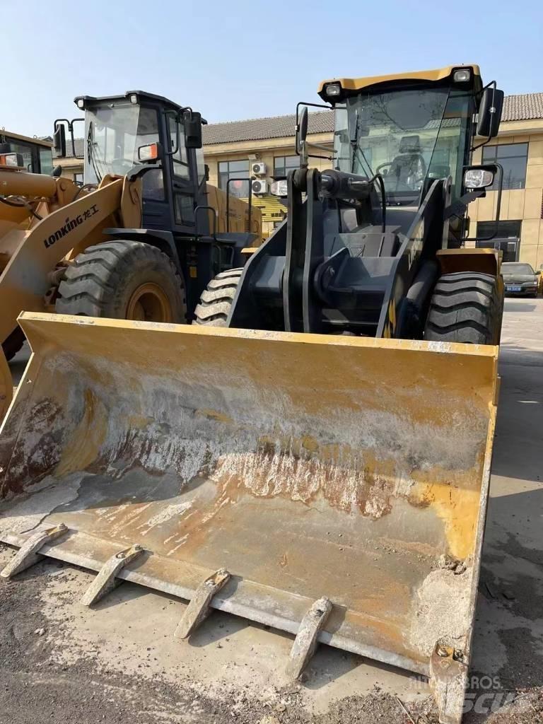 XCMG LW 300 FV 轮式装载机