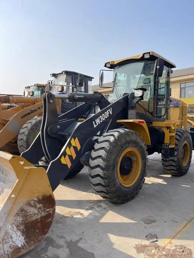XCMG LW 300 FV 轮式装载机