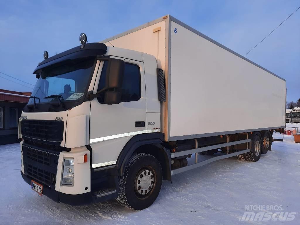 Volvo FM 9 300 厢式货车