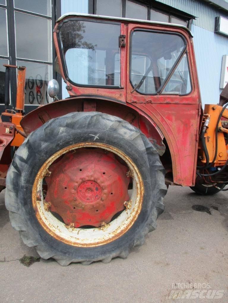 IH 523 拖拉机/农用车