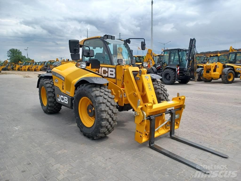 JCB 542-70 Agri Xtra 电动叉车
