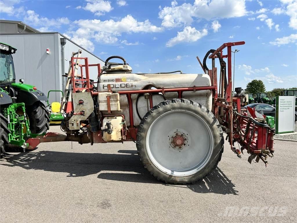 Holder IN280 牵引式喷雾机