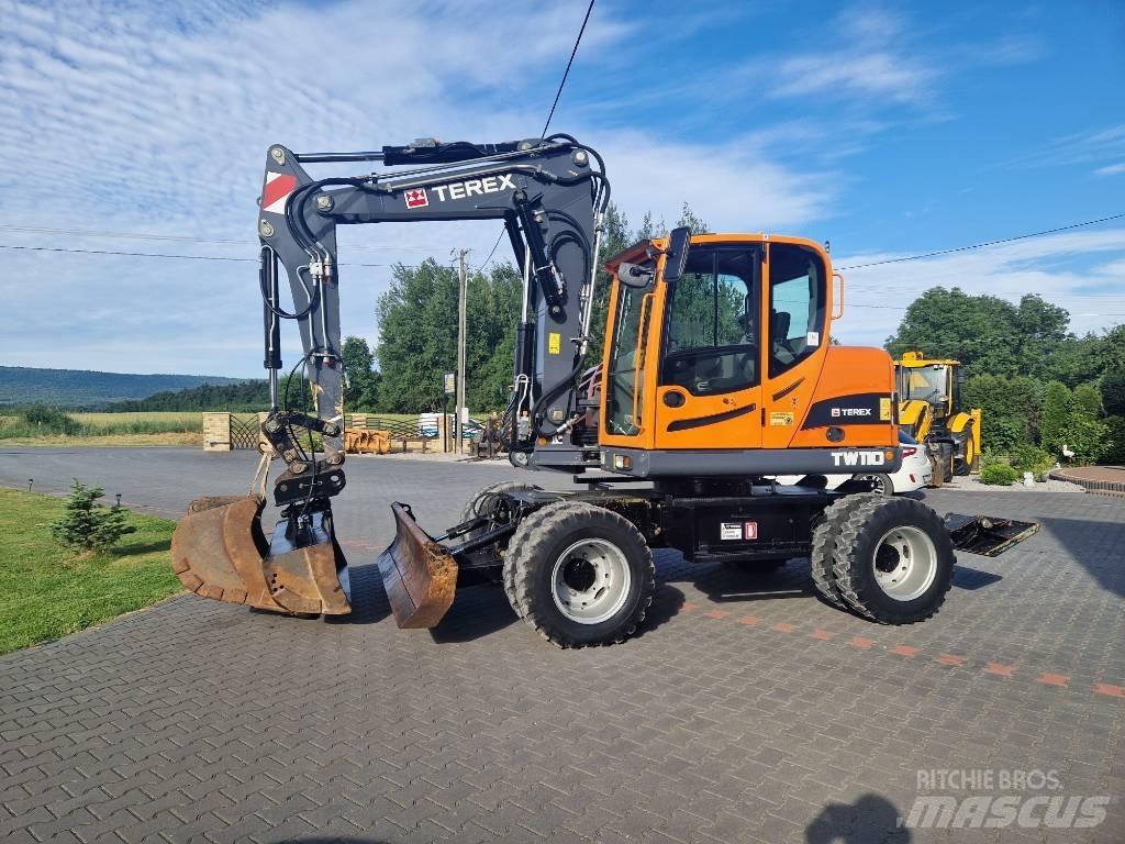 Terex TW 110 轮式挖掘机