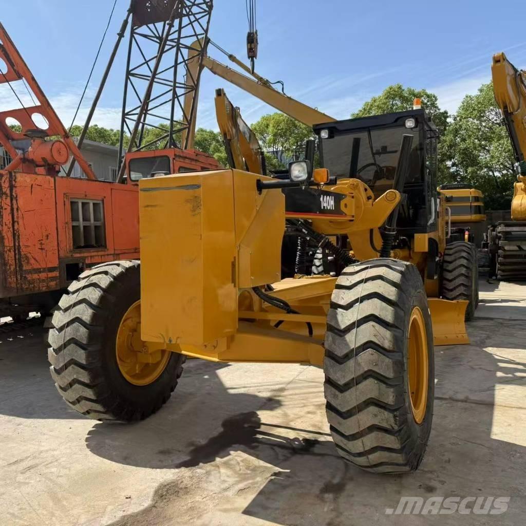 CAT 140 H 平地机/推土机