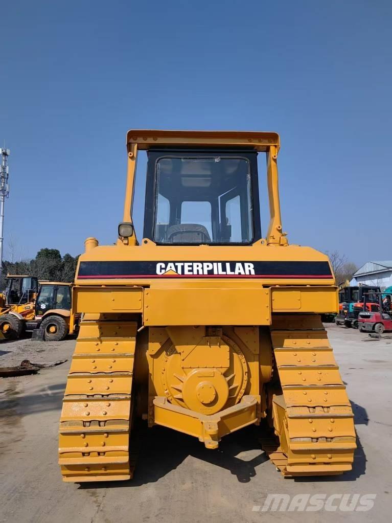 CAT D 6 R 平地机/推土机