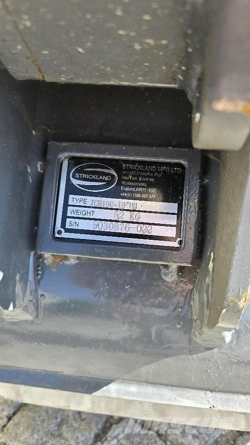 JCB 16C-1 小型挖掘机