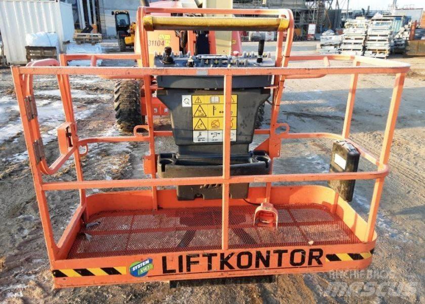 JLG 450 AJ 曲臂高空工作平台