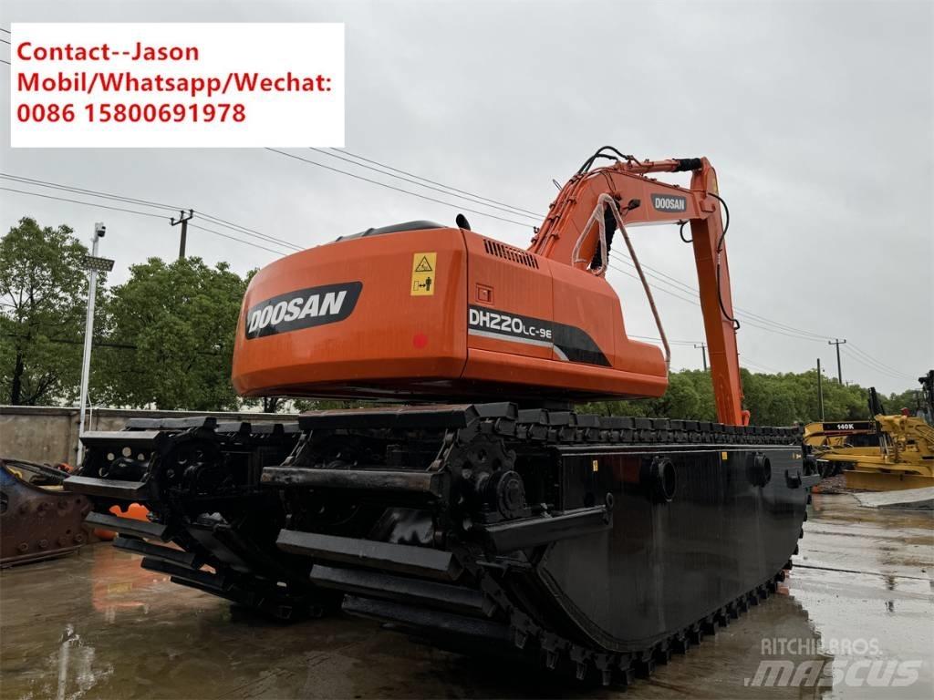 Doosan DH 220 LC-9 E 水陆两栖挖掘机