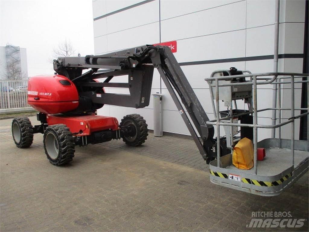 Manitou 160ATJ 曲臂高空工作平台