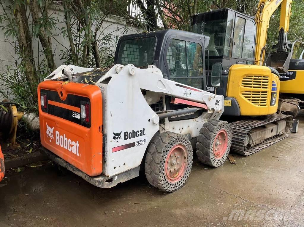 Bobcat S 550 滑移装载机