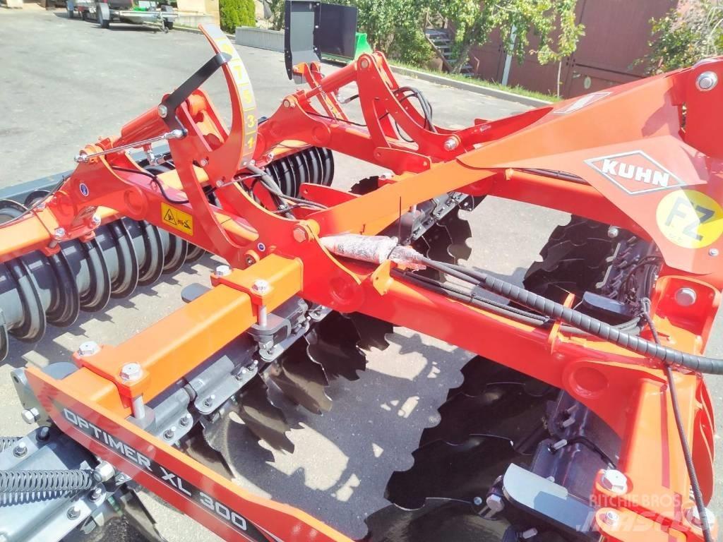 Kuhn OPTIMER XL 300 钉齿耙