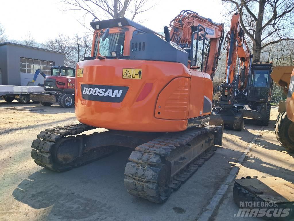 Develon DX 140 LCR-5 履带挖掘机