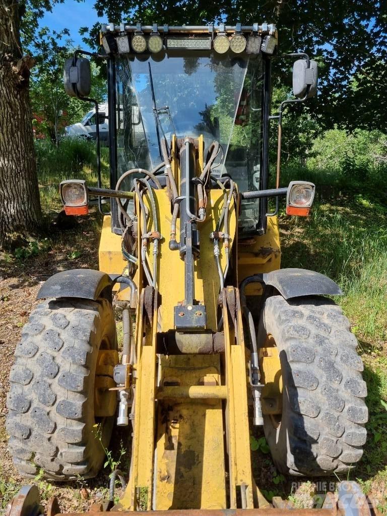 CAT 906 轮式装载机