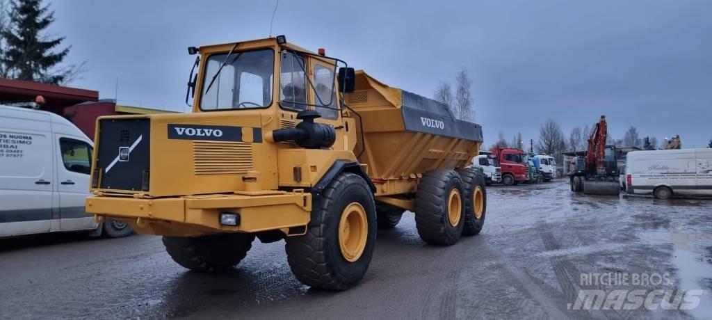 Volvo A 25 C 6x6 铰接式自卸车