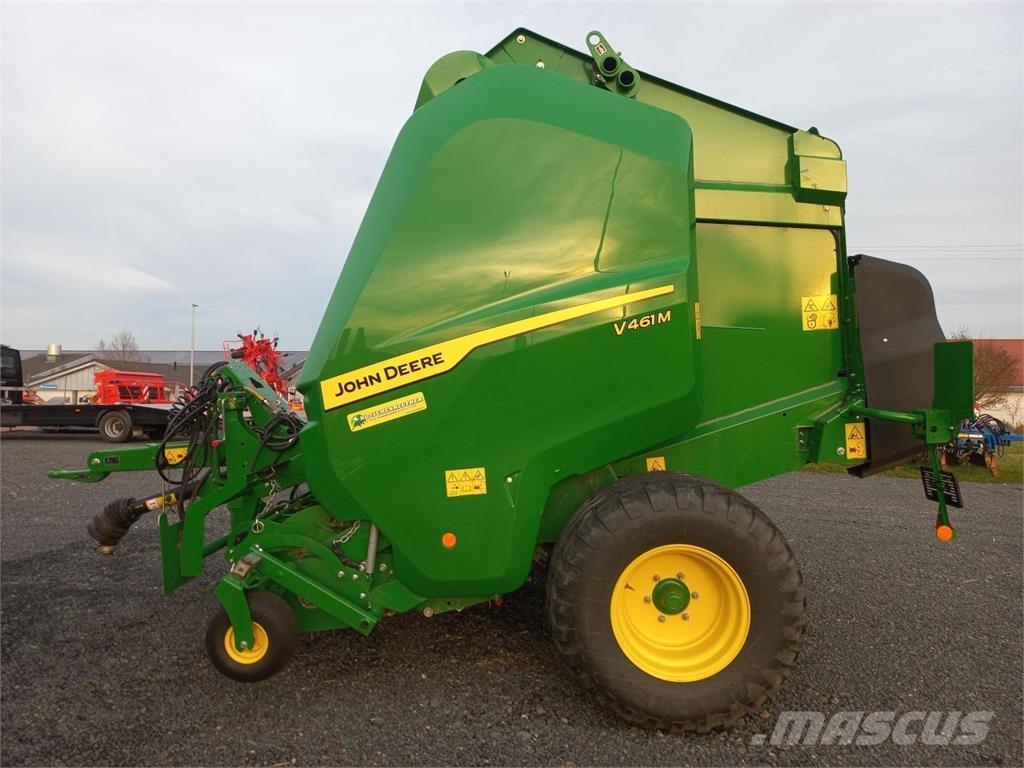 John Deere V461M 圆捆打捆机