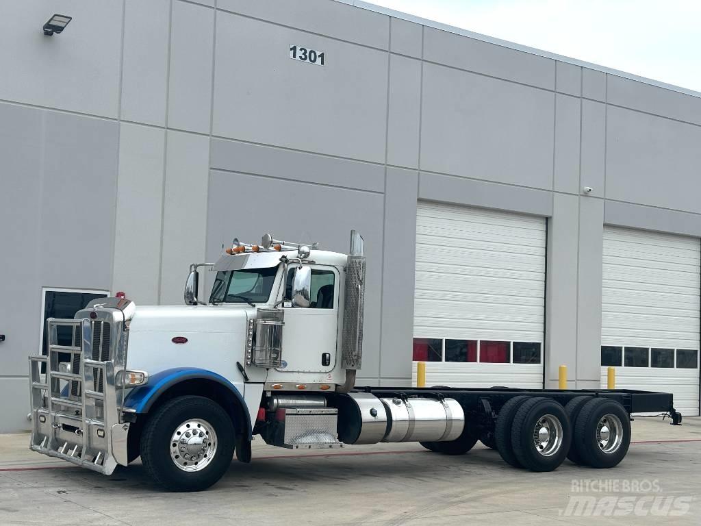 Peterbilt 389 牵引车